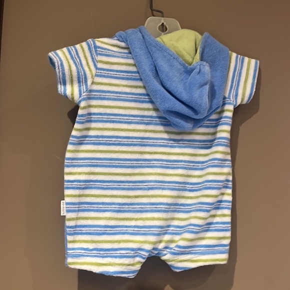 3 month Terry Cloth Romper - Picture 3 of 4